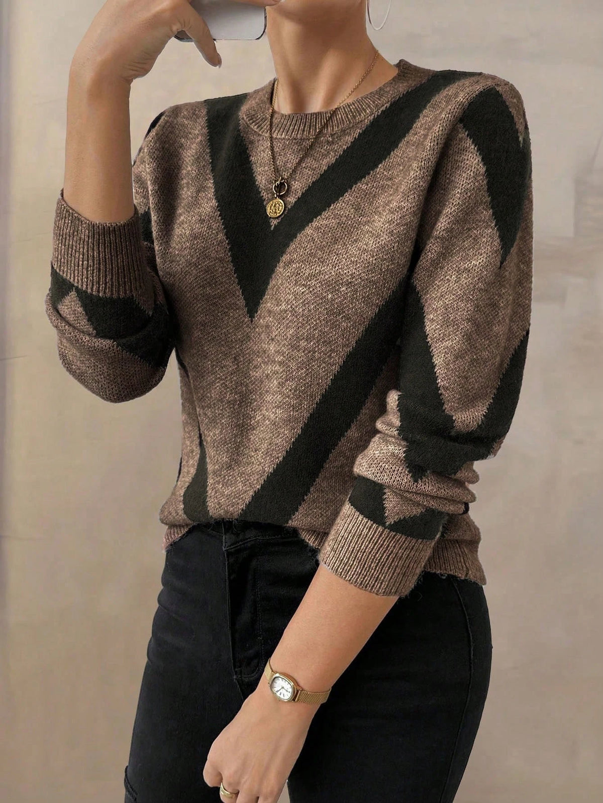 New Autumn and Winter Geometric Pattern Round Neck Long-Sleeved Knitted Sweater